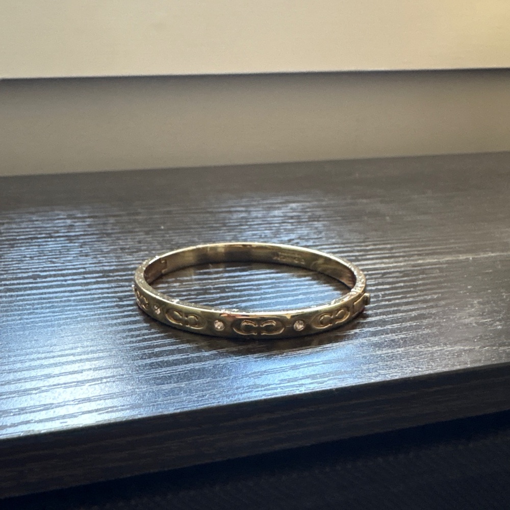 Coach Kissing Cs Hinged Bracelet